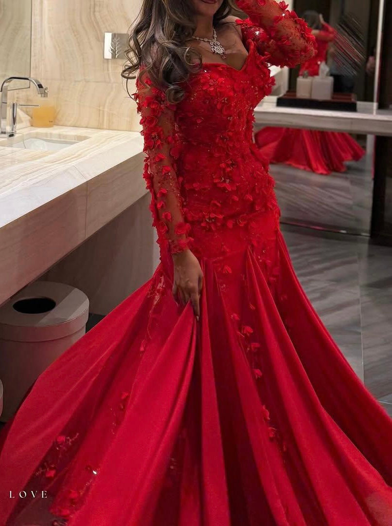 فستان احمر مشجر