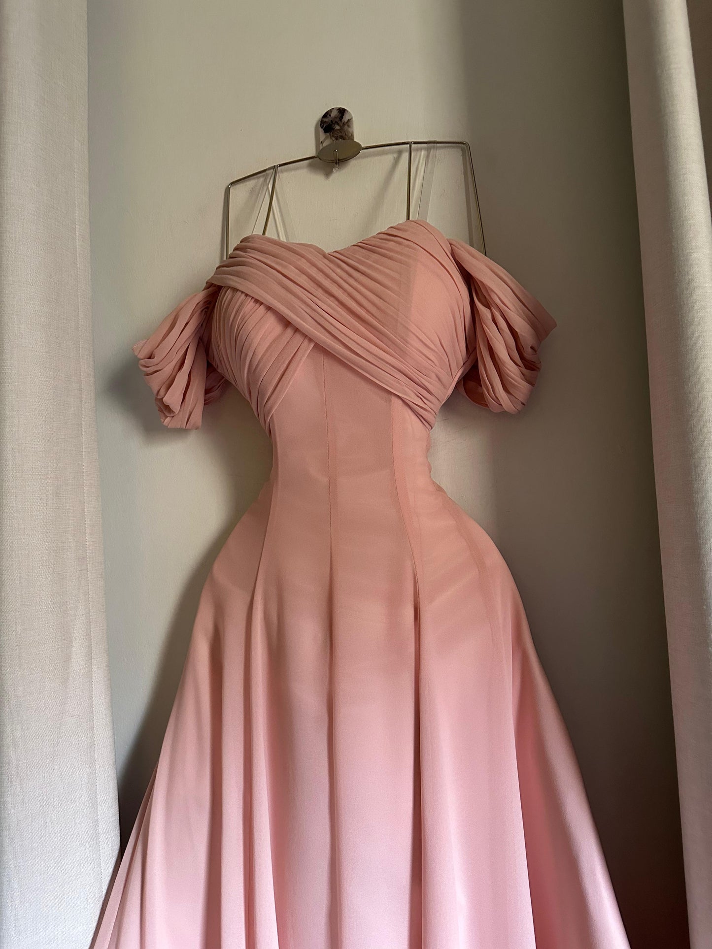 فستان باربي