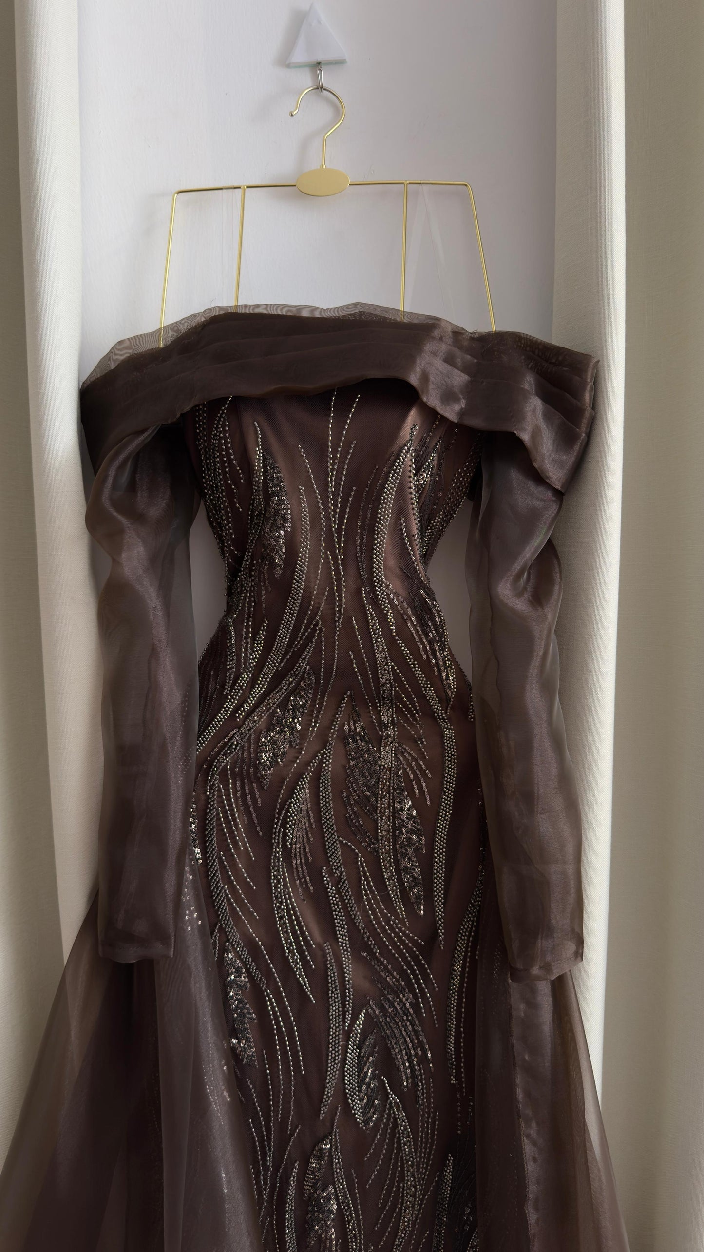 فستان سهرة اوليفا