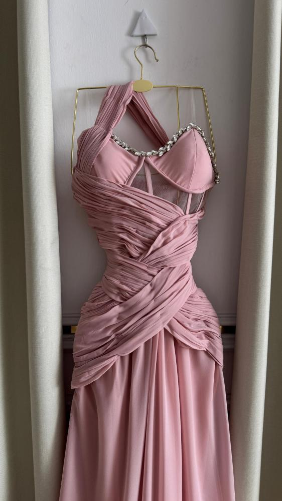 فستان سهرة فيروز