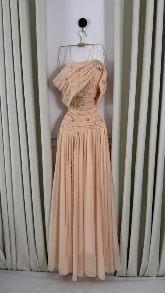 فستان سهرة مرجان