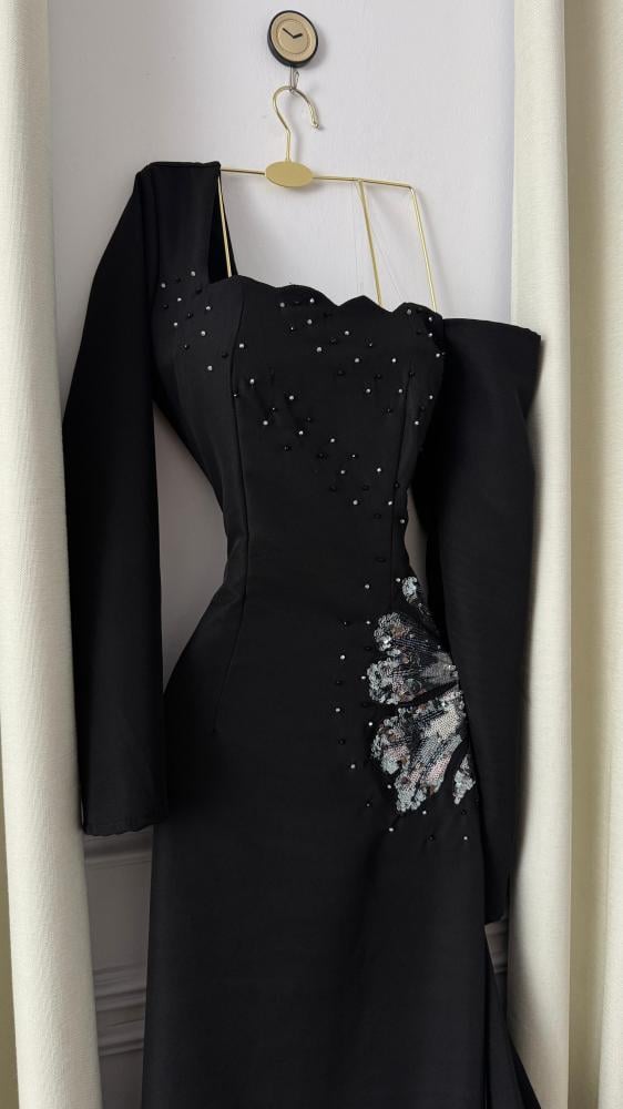 فستان سهرة لارينا