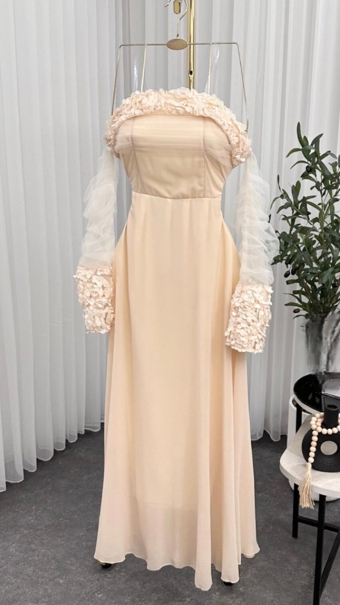 فستان حوامل بيج