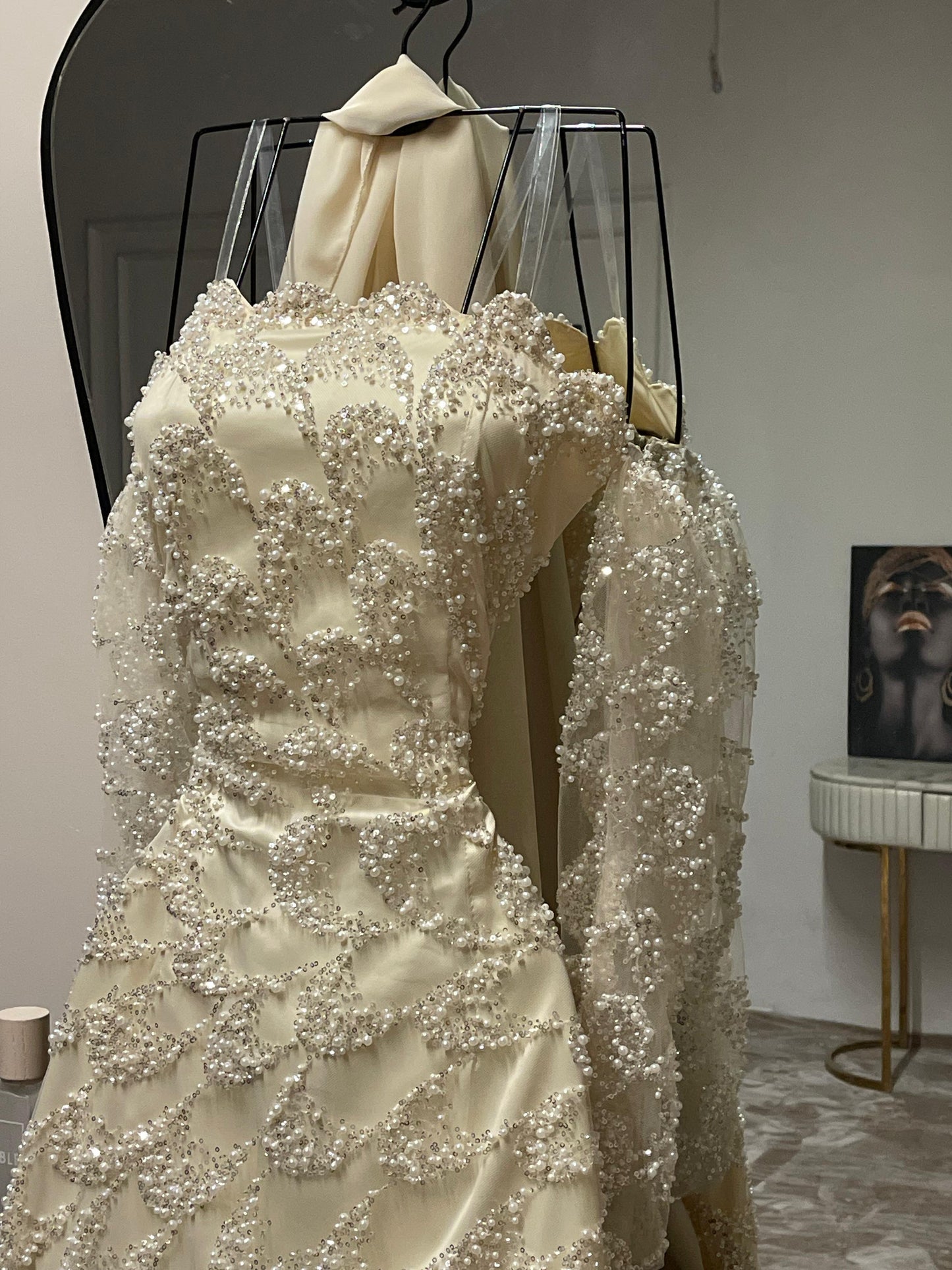 فستان سكري لامع