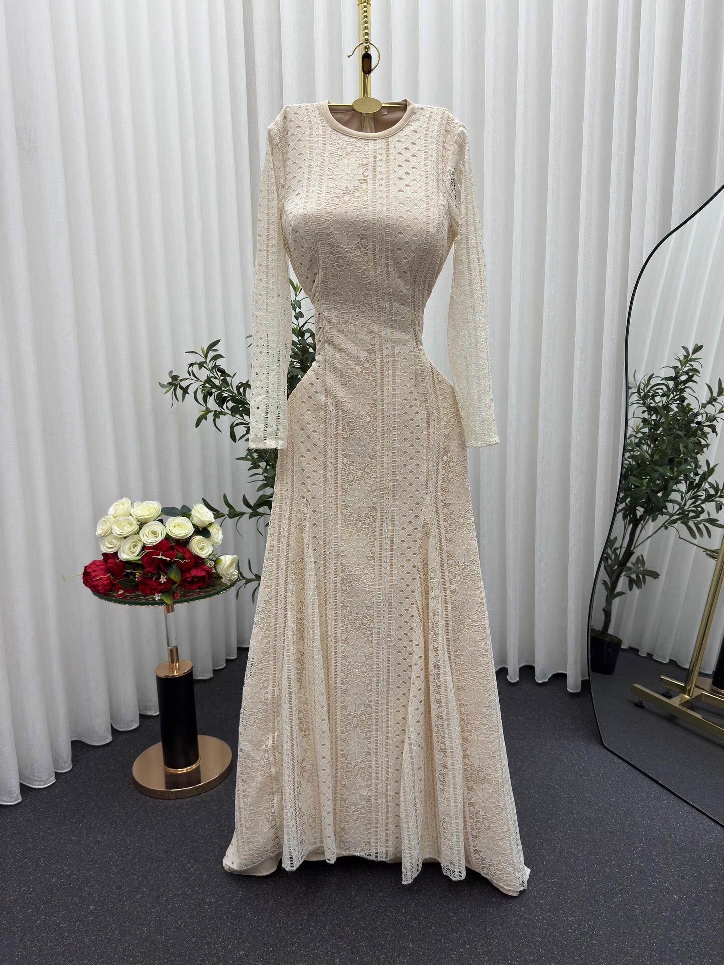 فستان بيج دانتيل