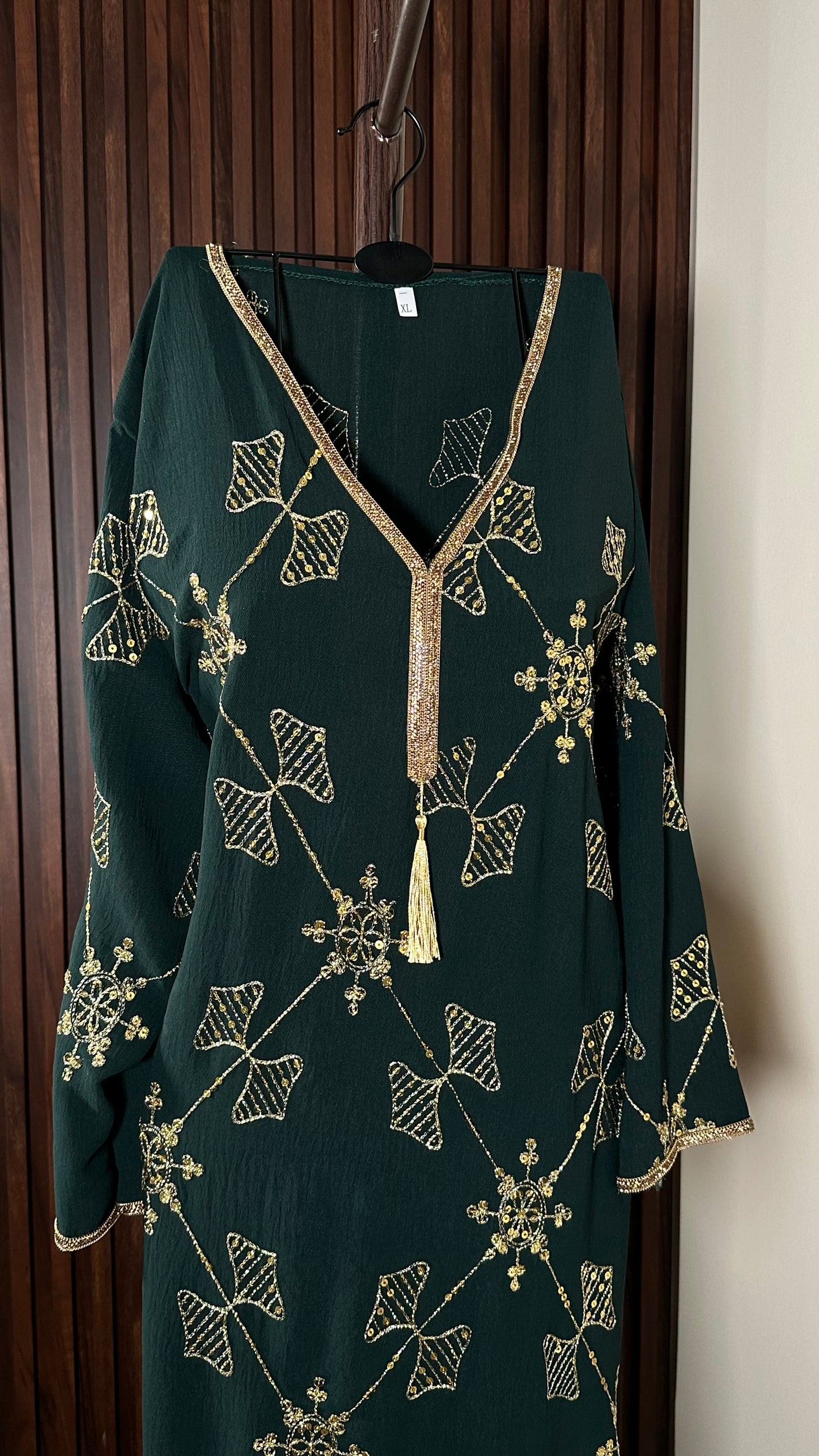 جلابيّة أخضر ذهب