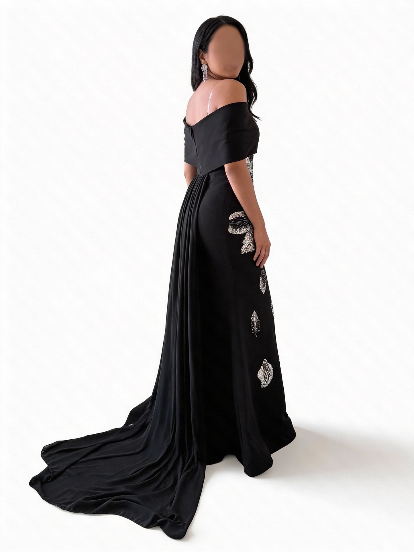 فستان سهرة أسود