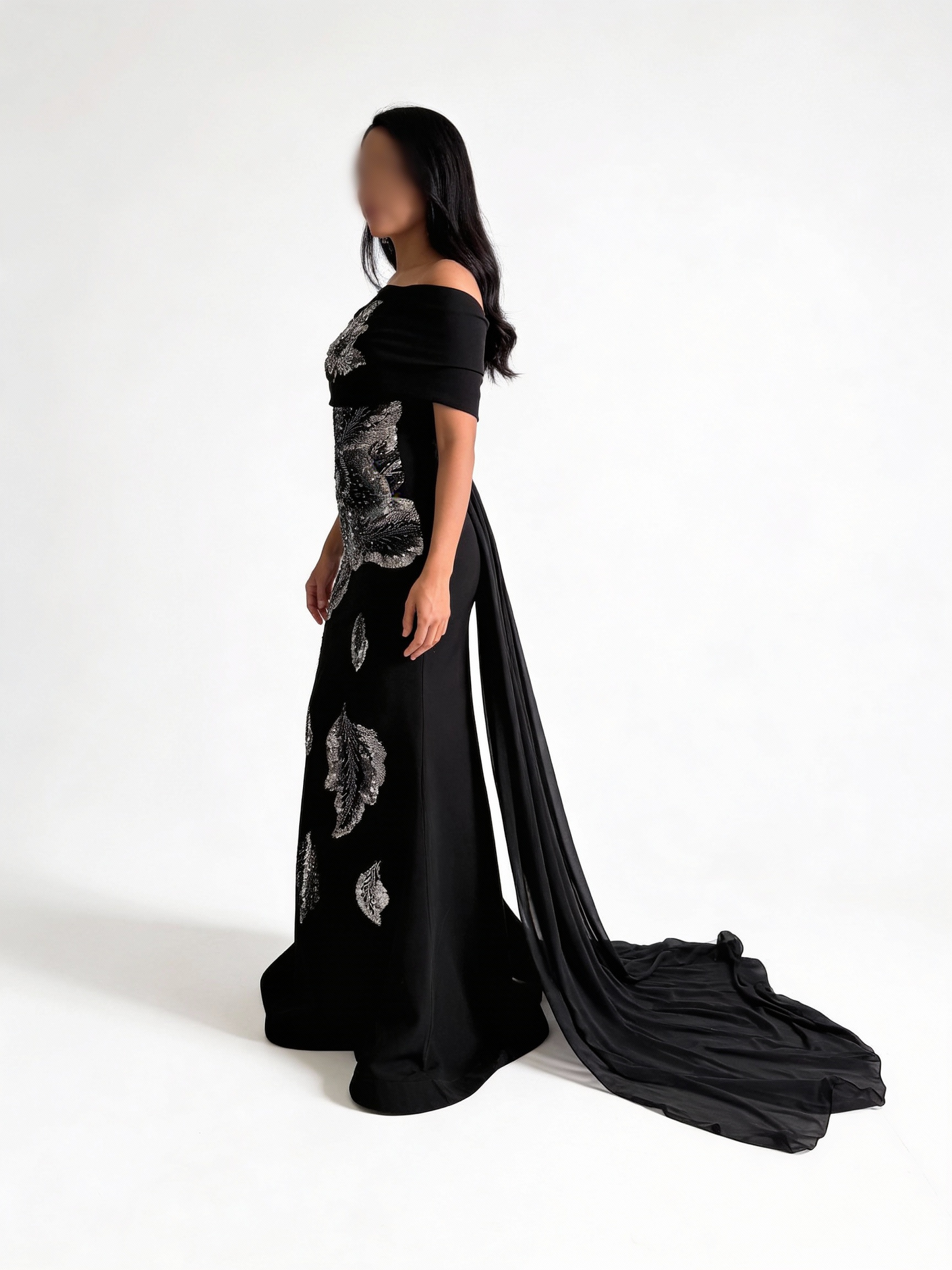 فستان سهرة أسود