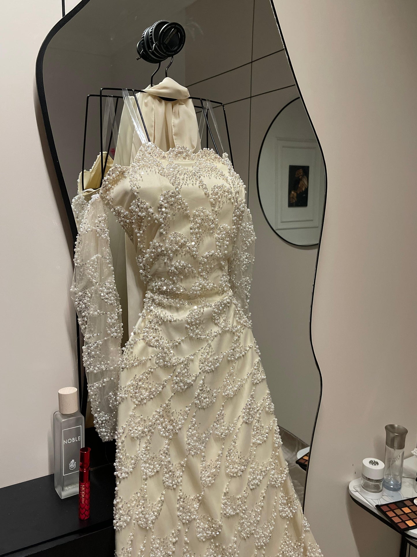 فستان كرستال سكري