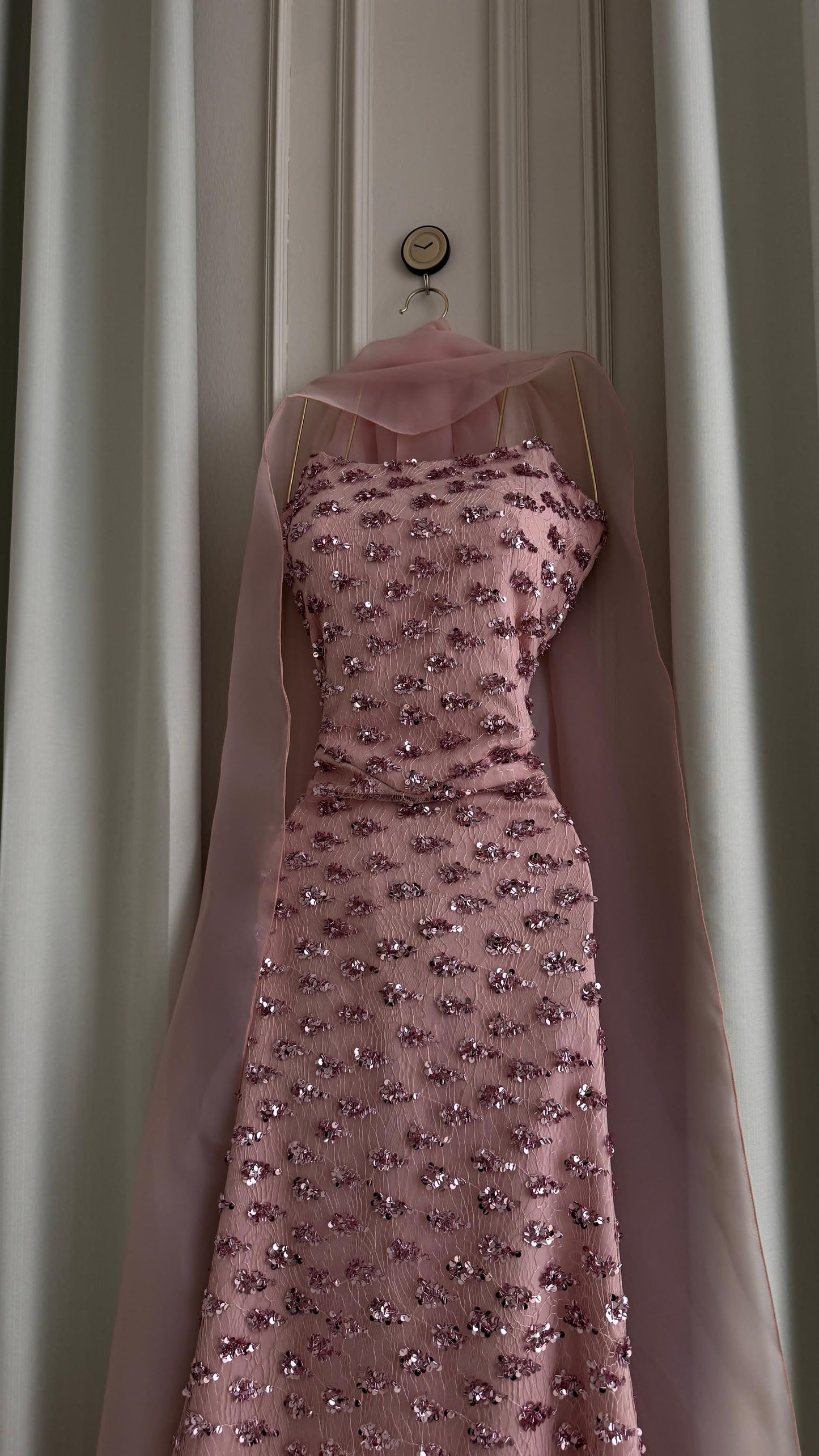 فستان باربي أنيق