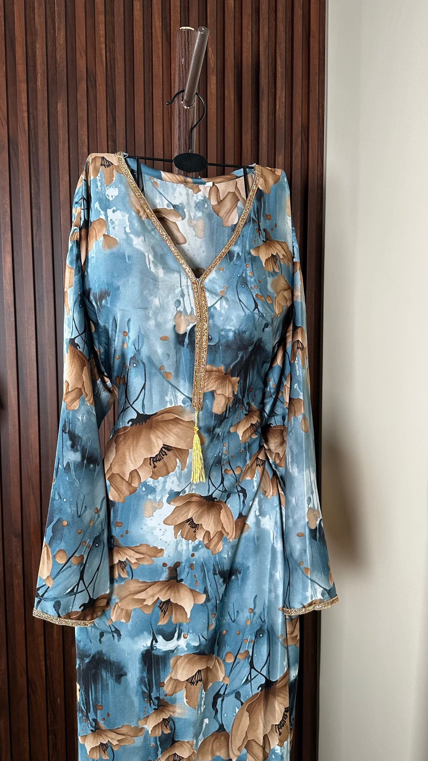 جلابية حرير مشجر