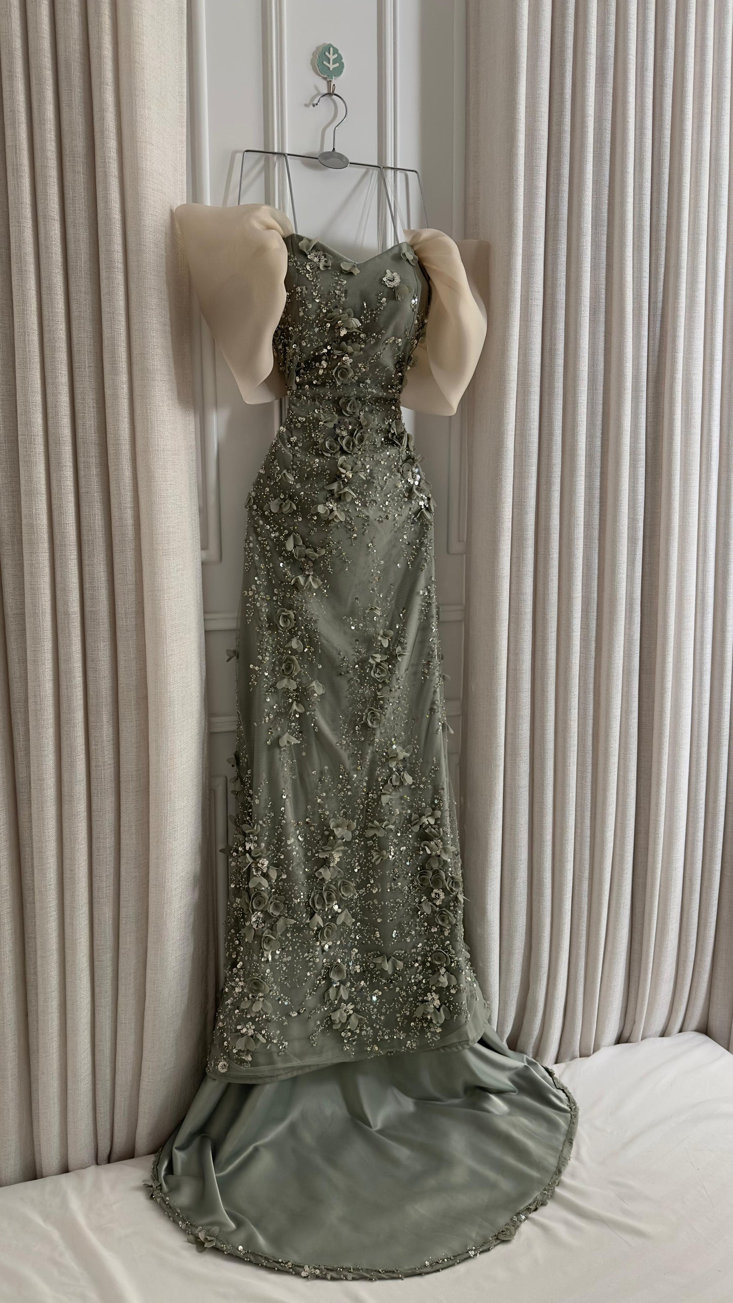 فستان فستقي