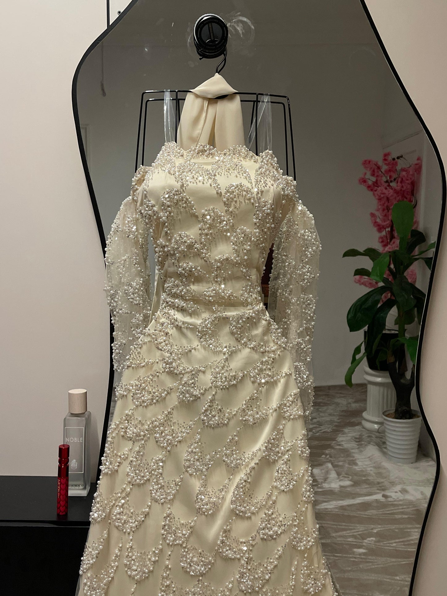 فستان كرستال سكري