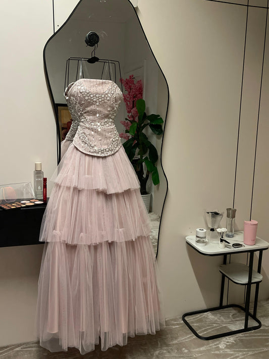 فستان وردي كورسيه