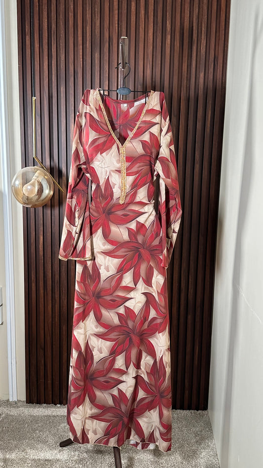 جلابيّة أحمر مشجر