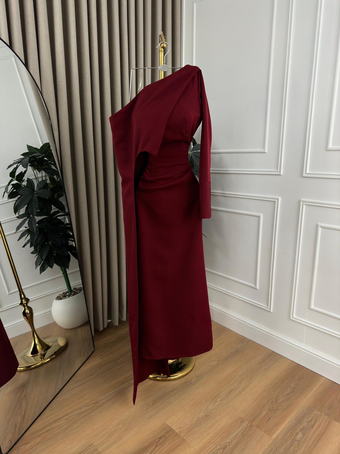 فستان عودي ساده