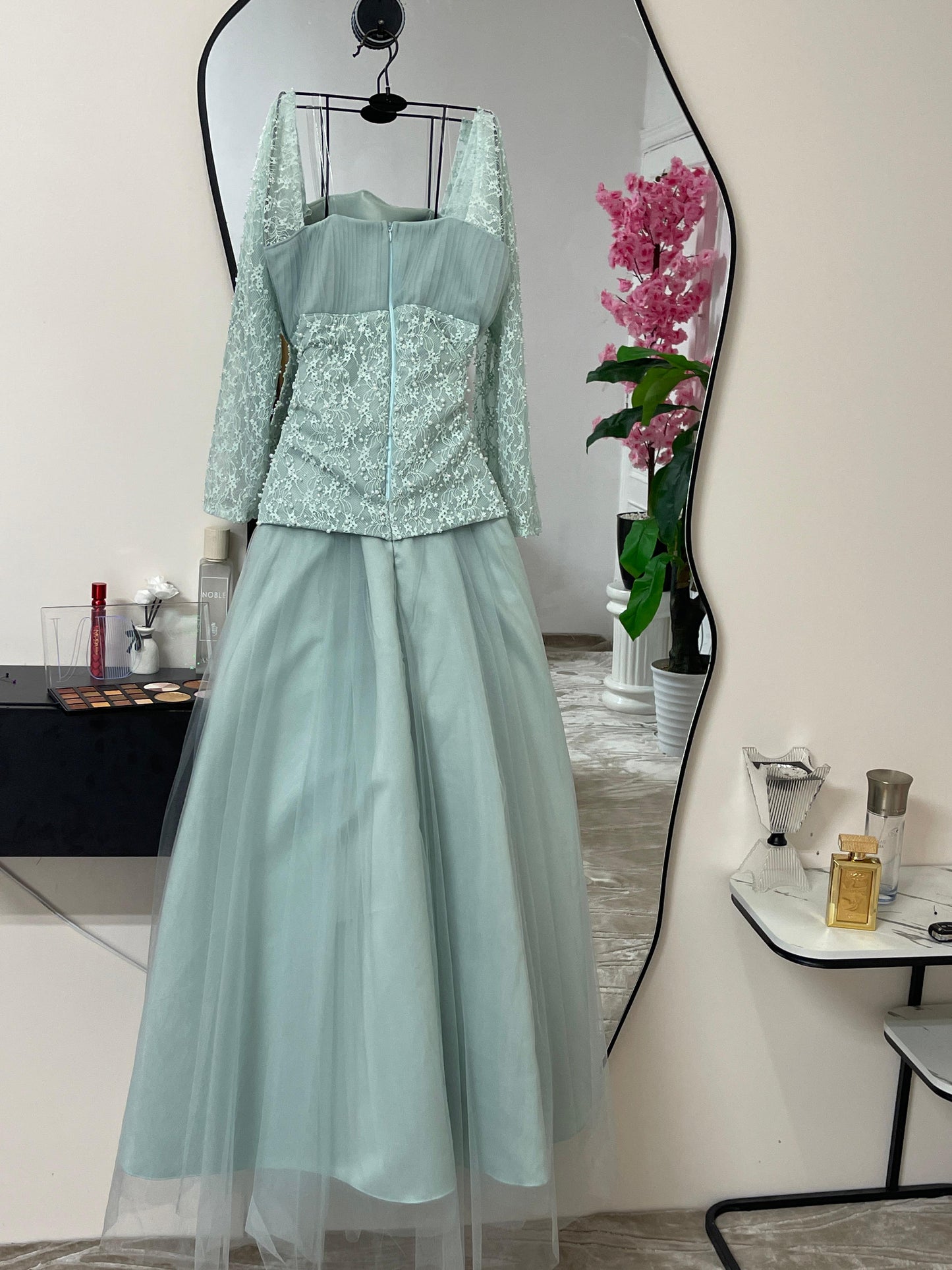 فستان سهرة فيروزي