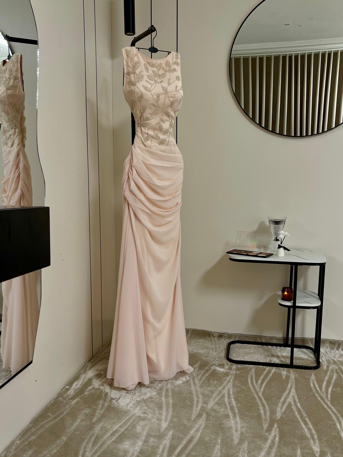 فستان باربي أنيق