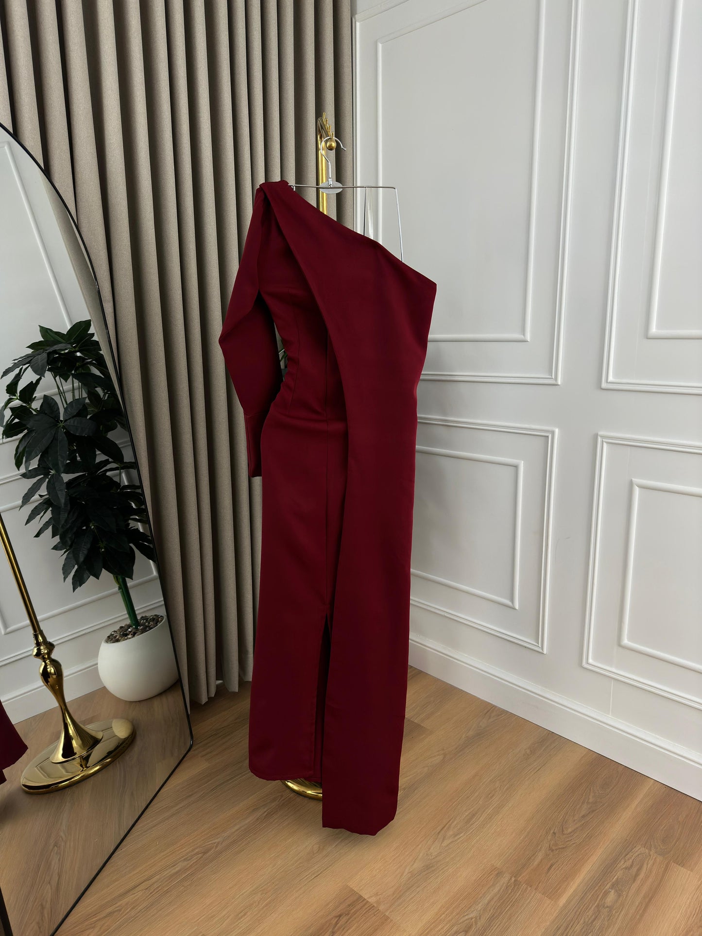 فستان عودي ساده