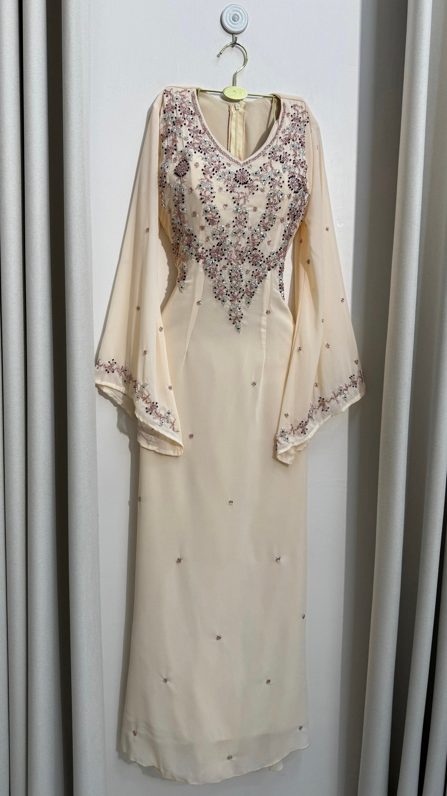 جلابية كريمي