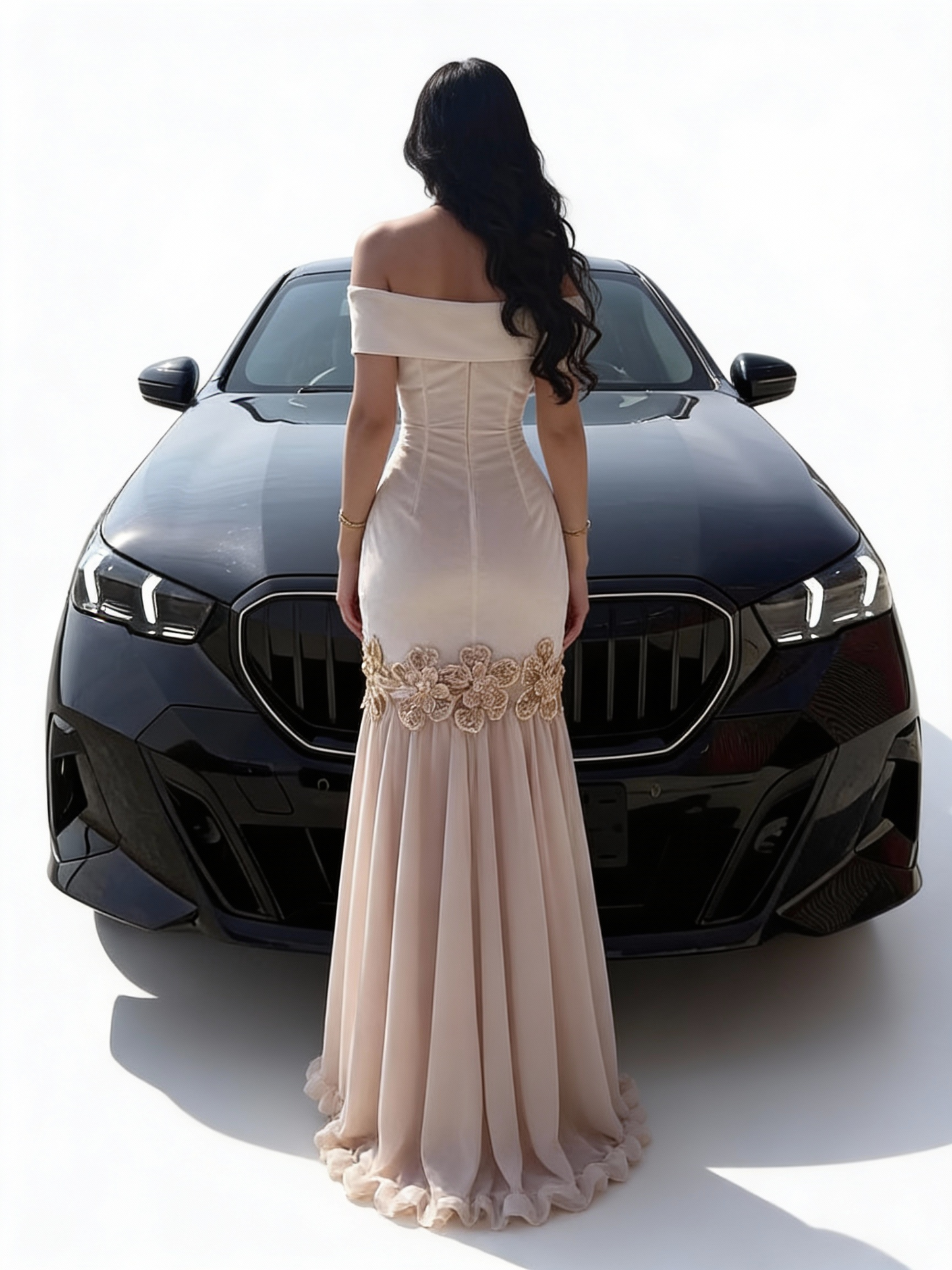 فستان كريمي بزهر