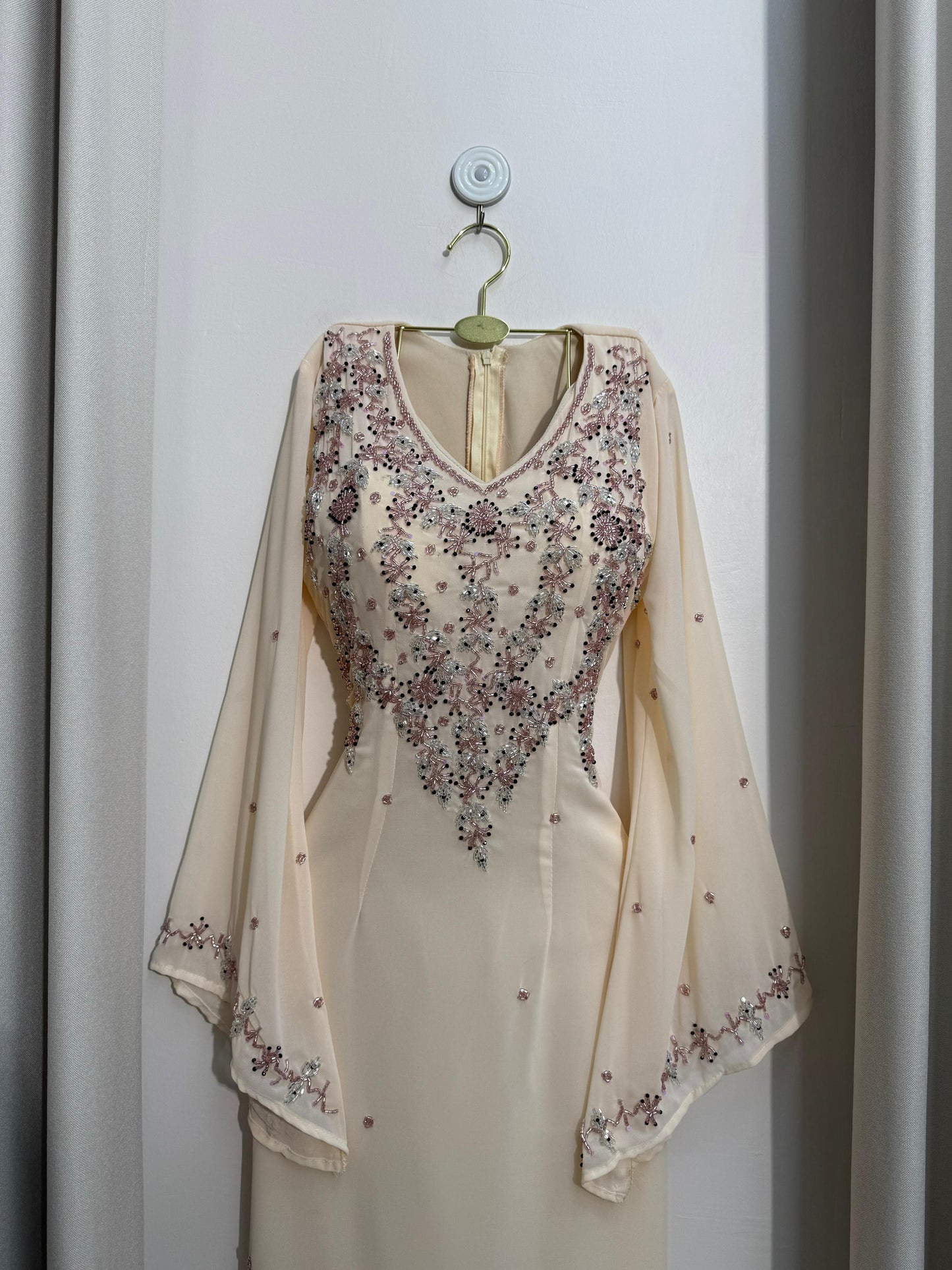 جلابية كريمي