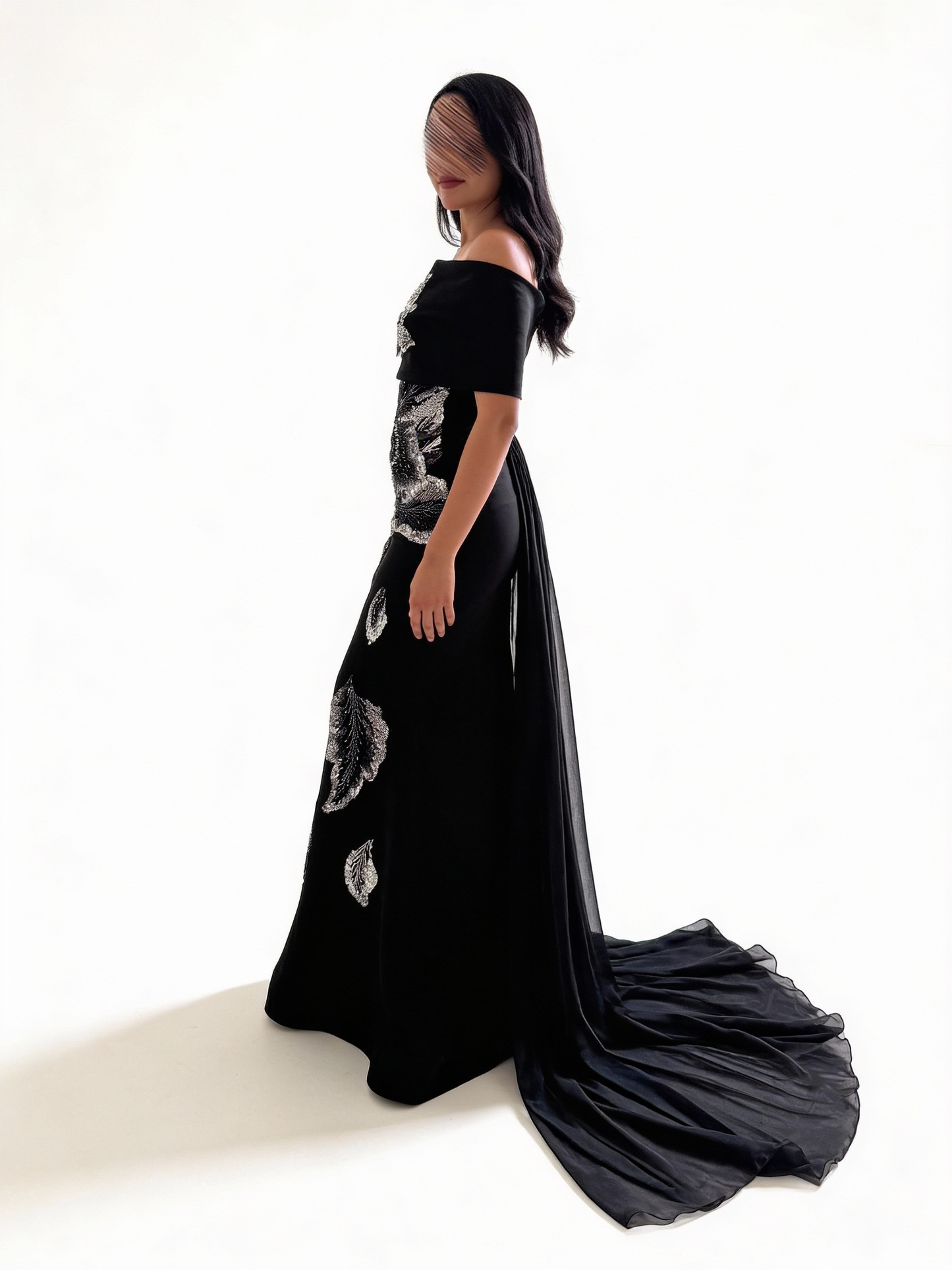 فستان سهرة أسود