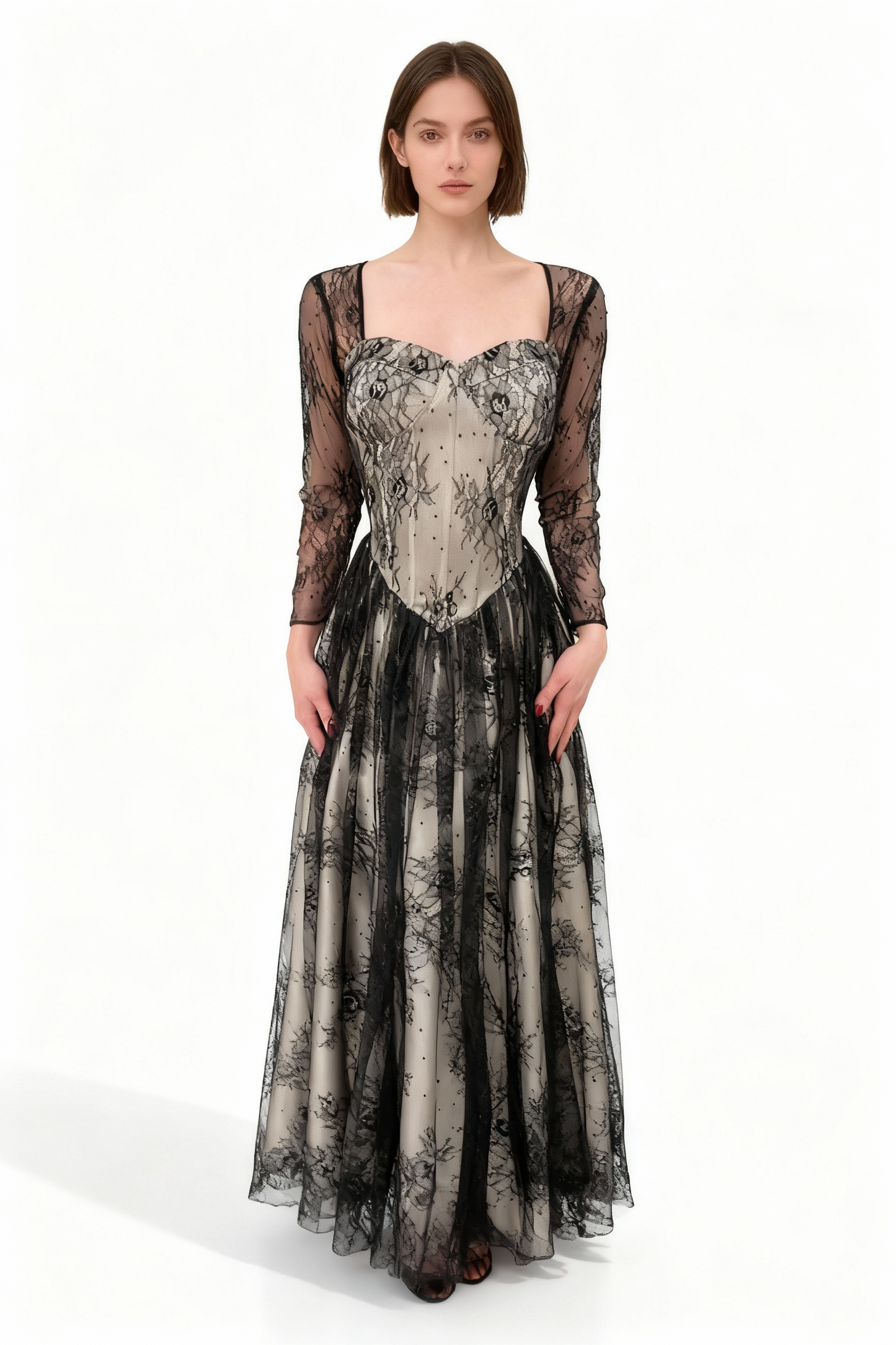 فستان دانتيلا