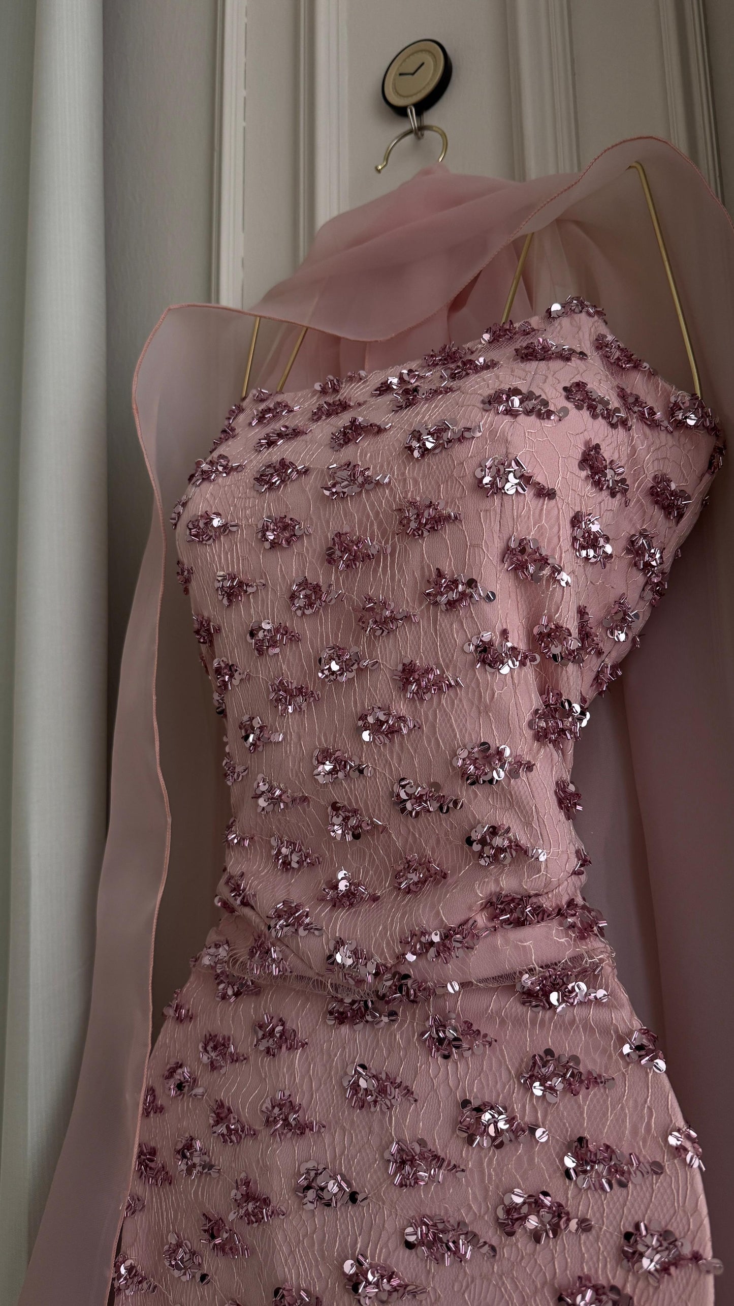 فستان باربي أنيق