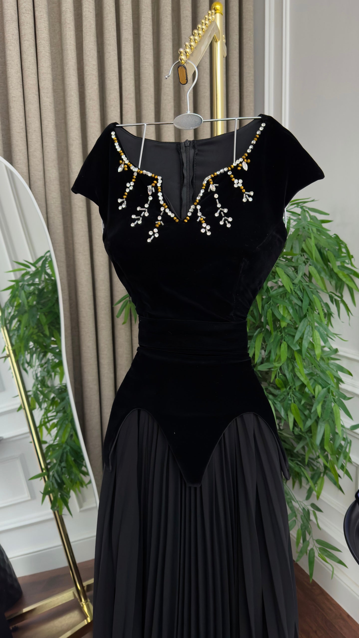 فستان كورسيه جوخ