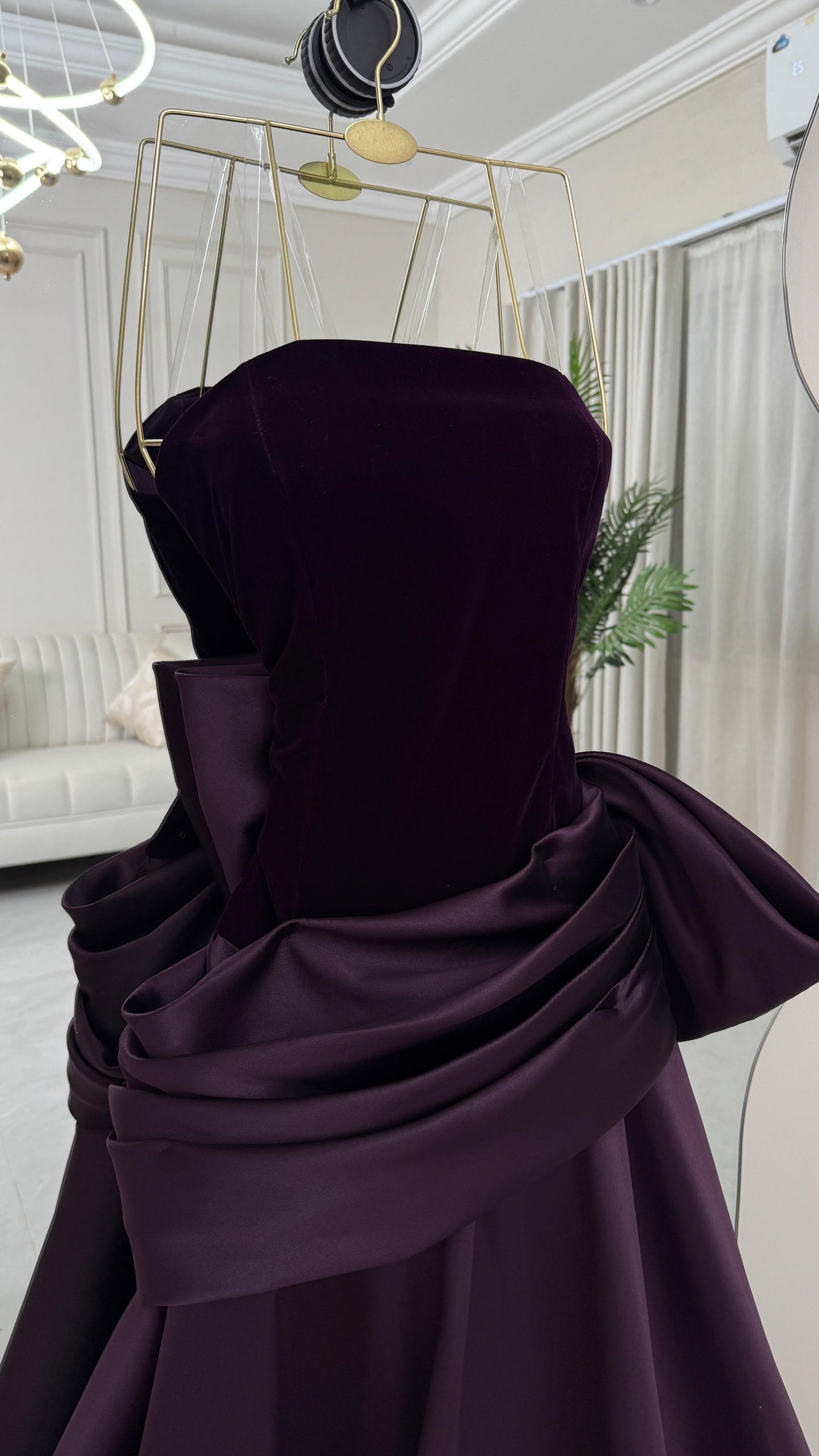 فستان ليلكي