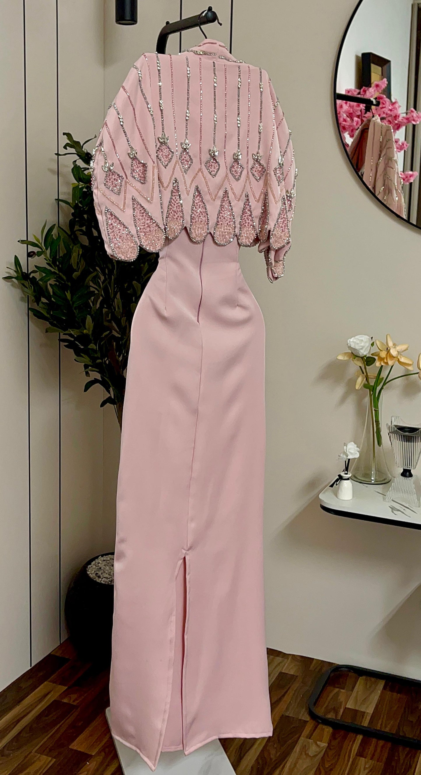 فستان باربي لامع