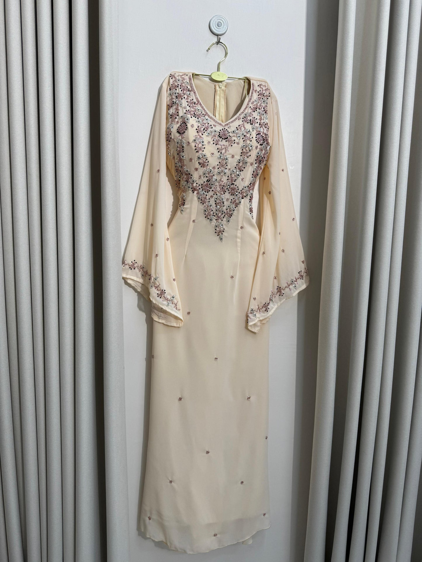 جلابية كريمي