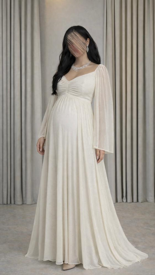 فستان أبيض لامع