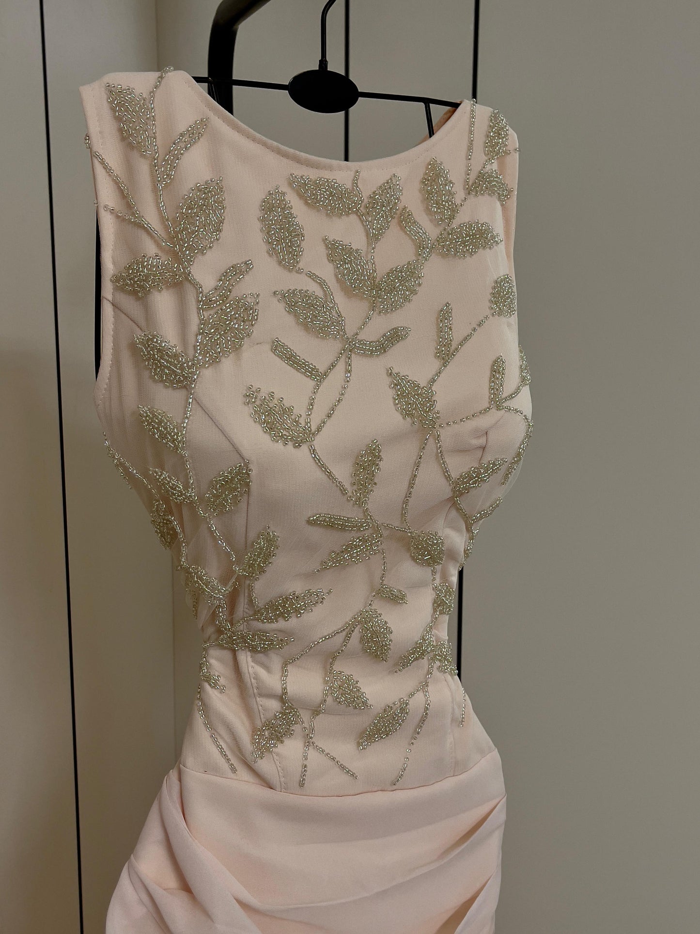 فستان باربي أنيق