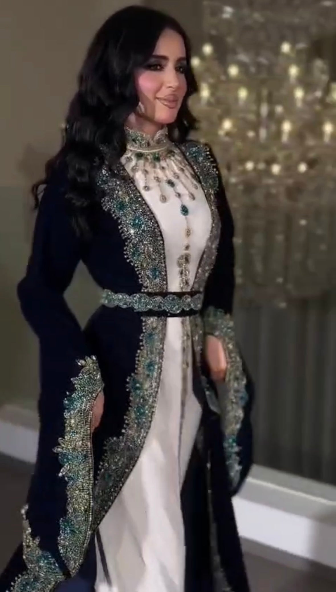 جلابية بقطعتين