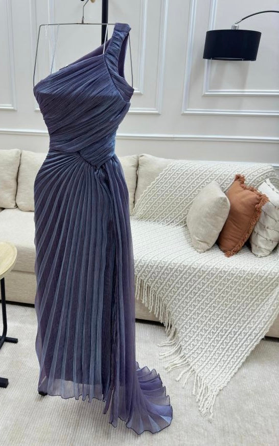 فستان سهرة موف أنيق جذاب ولامع