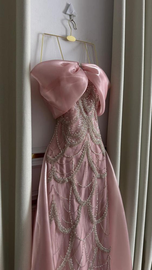 فستان سهرة مموج