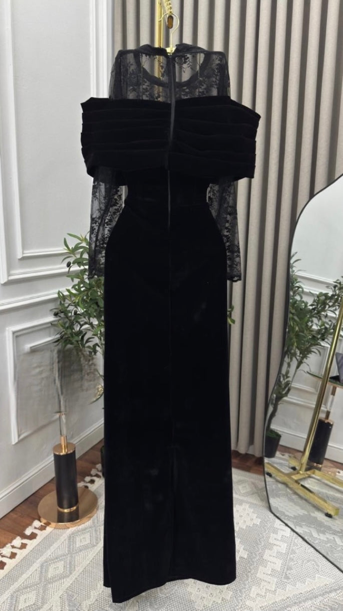 فستان دانتيلا