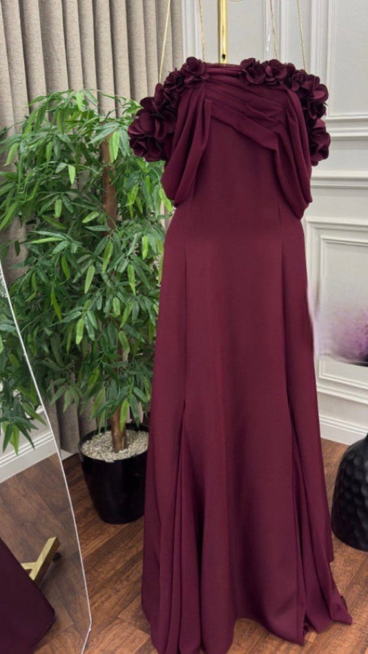 فستان حوامل عودي