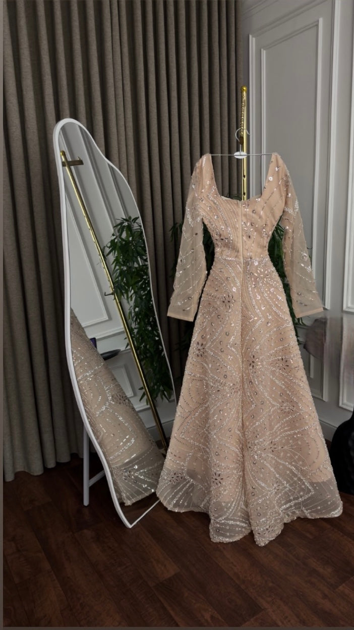 فستان كرستال بيج