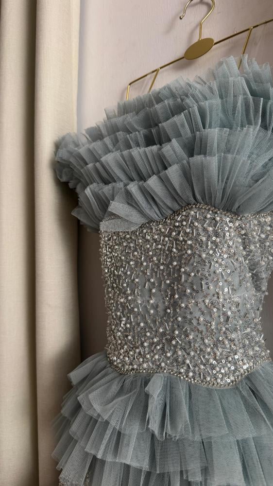 فستان سماوي طبقات