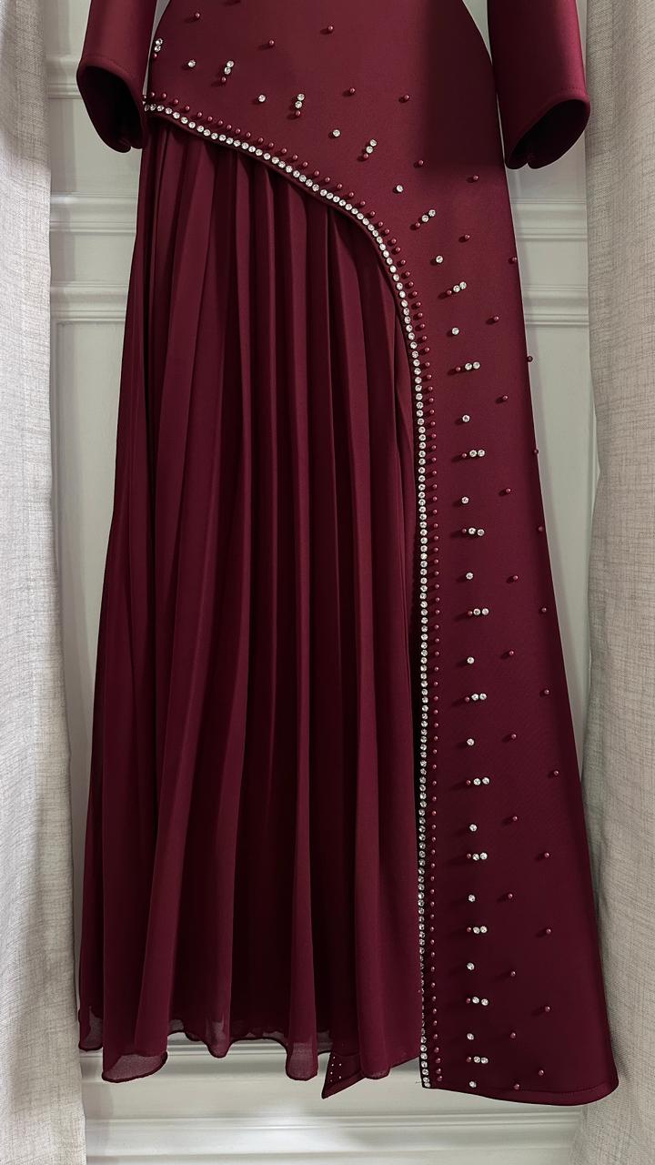 فستان خمري ساحر