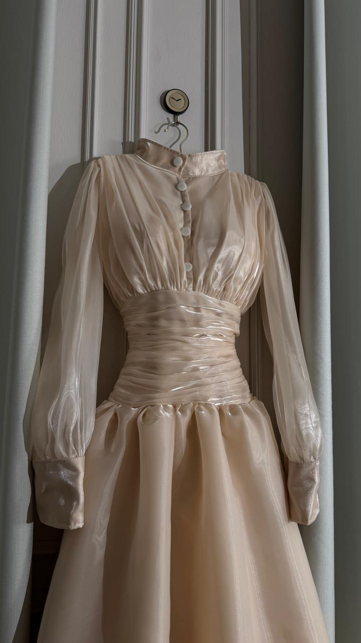 فستان كلاسك أنيق