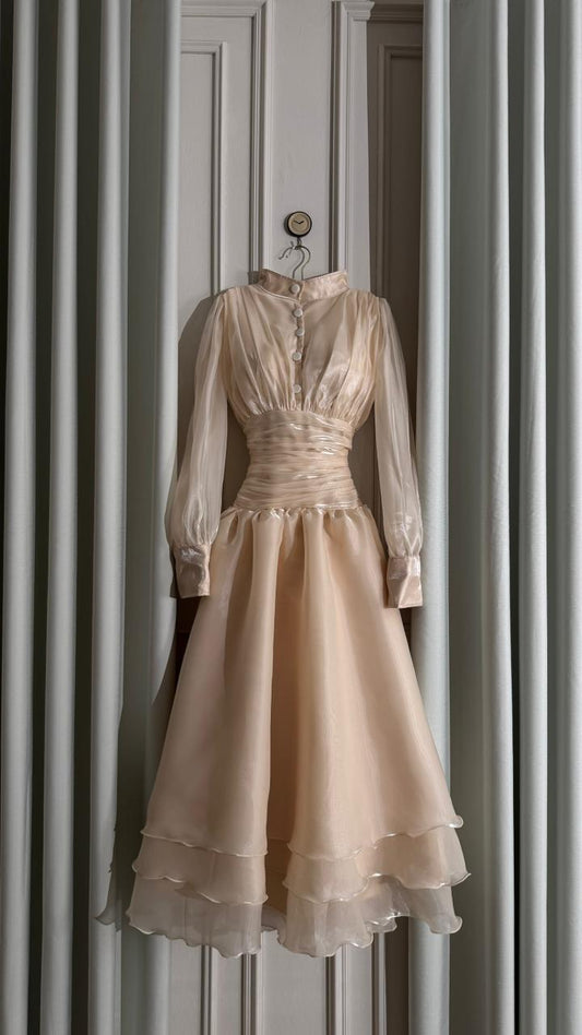 فستان كلاسك أنيق