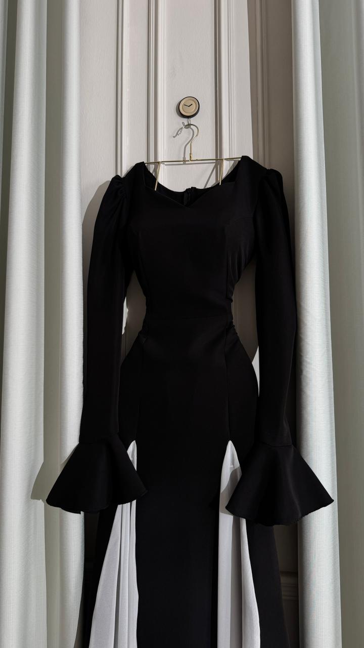 فستان بلاك & وايت