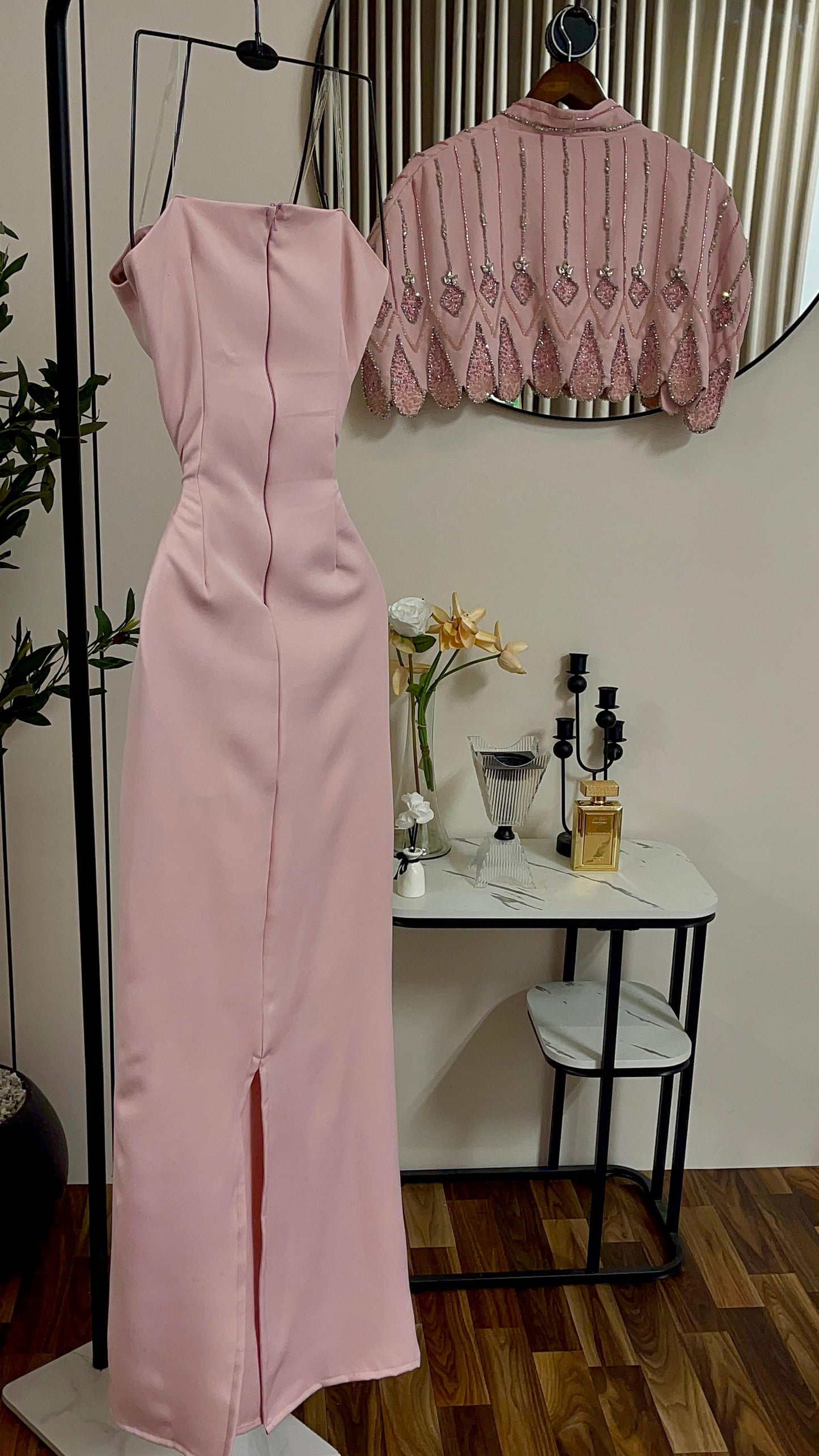 فستان باربي لامع