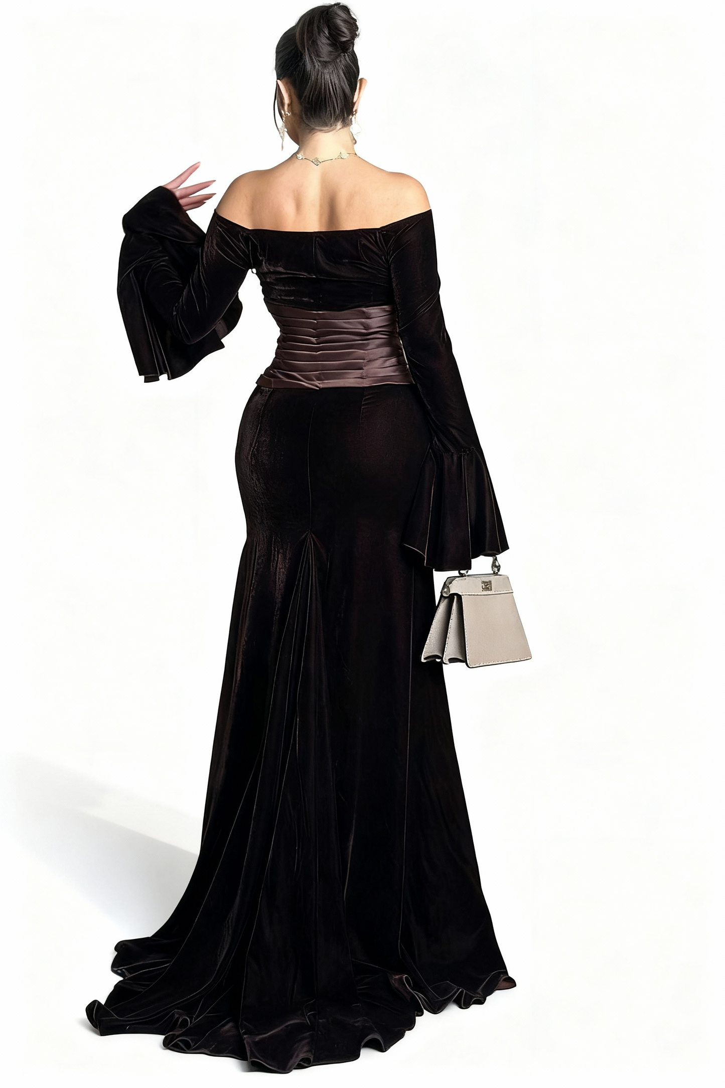 فستان بني مخمل انيق