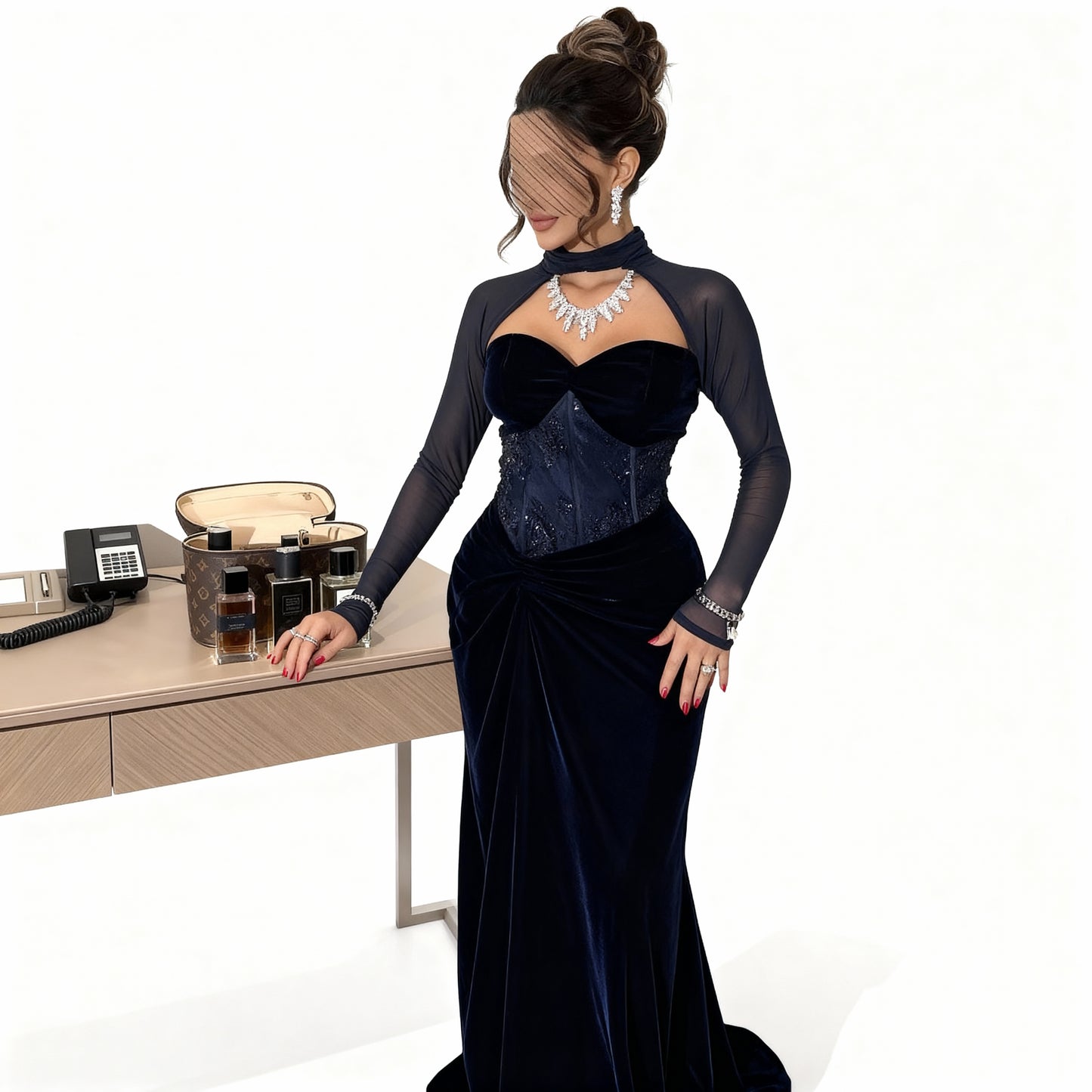 فستان كحلي مخمل