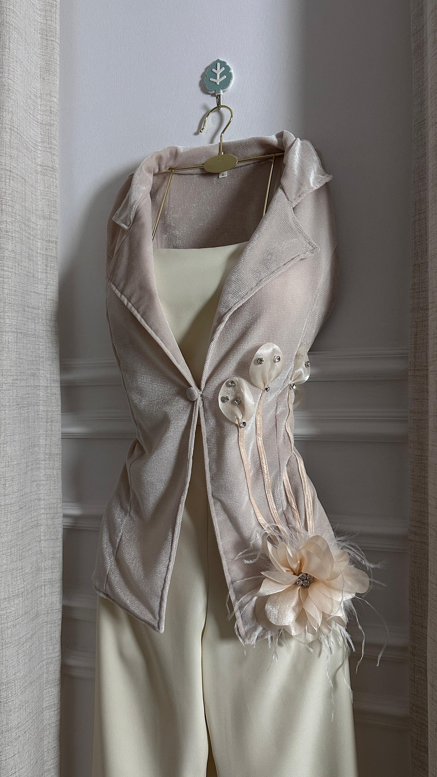 بدله بجاكيت